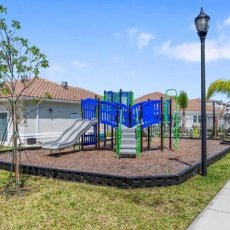 Elegant 2 Bed/2 Bath Apartment In Melbourne Fl Dış mekan fotoğraf