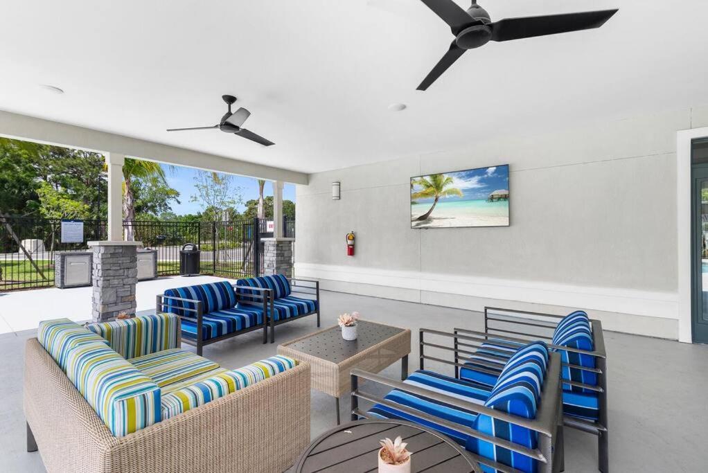 Elegant 2 Bed/2 Bath Apartment In Melbourne Fl Dış mekan fotoğraf