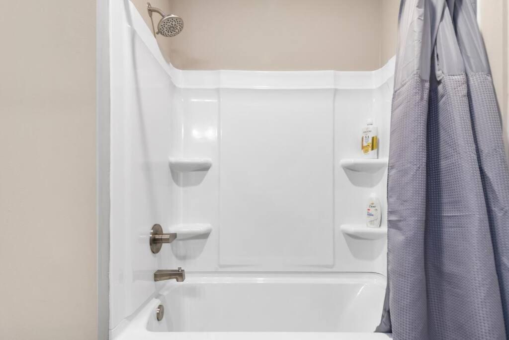 Elegant 2 Bed/2 Bath Apartment In Melbourne Fl Dış mekan fotoğraf